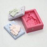 Handmade Soap Mould Bear In The Gift For Necklace (MH214) - Image 2